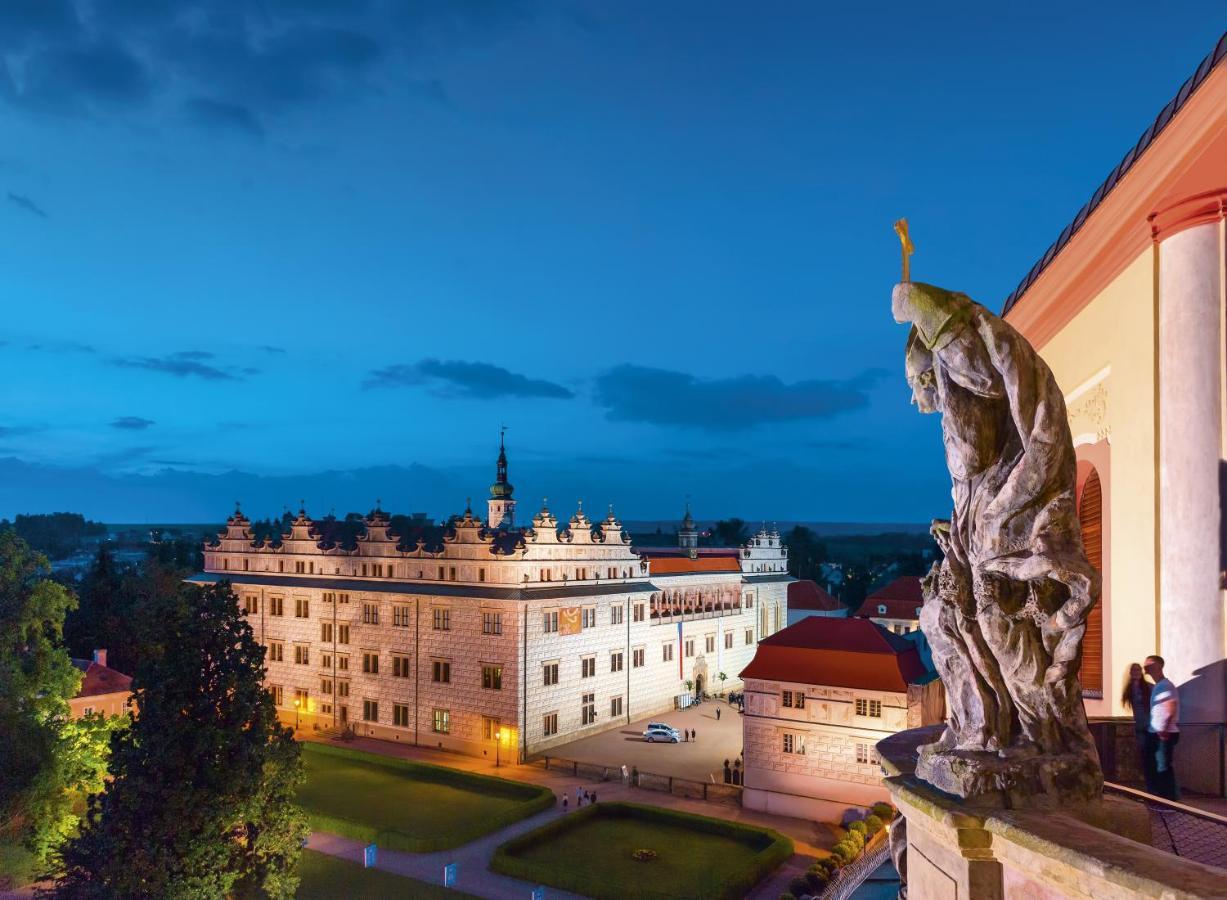 Zamecky Hostel Litomyšl Buitenkant foto
