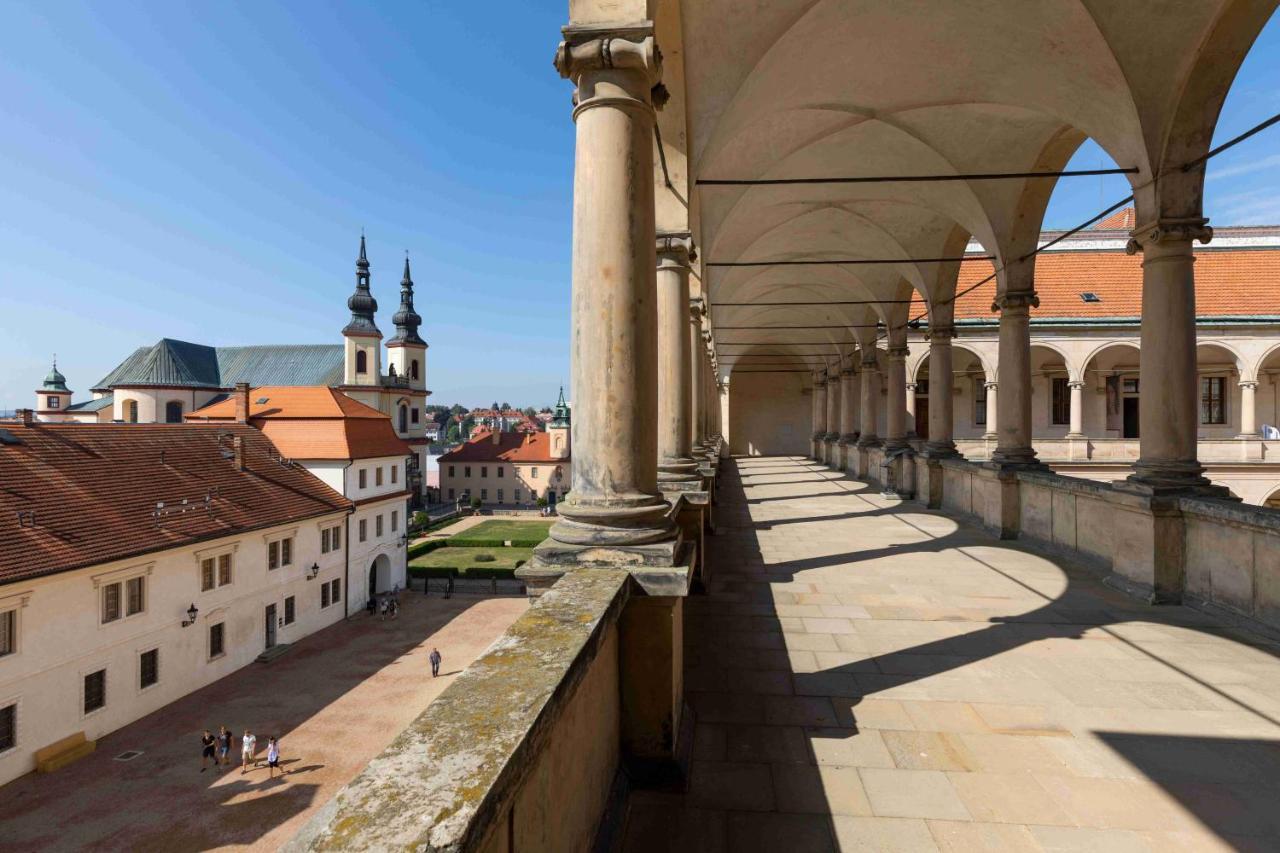 Zamecky Hostel Litomyšl Buitenkant foto