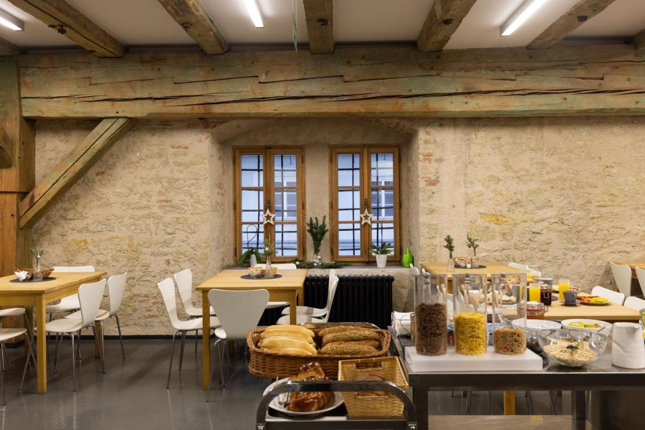Zamecky Hostel Litomyšl Buitenkant foto