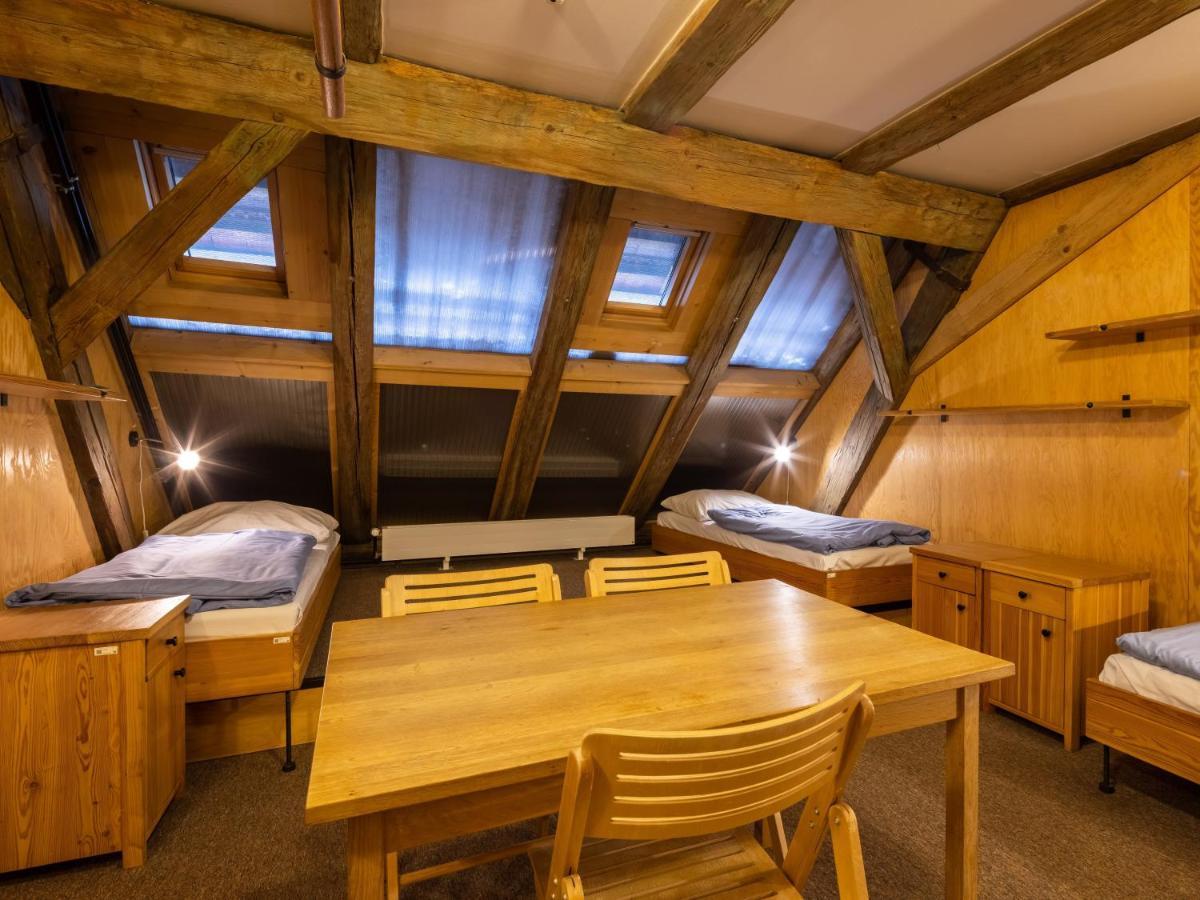 Zamecky Hostel Litomyšl Buitenkant foto