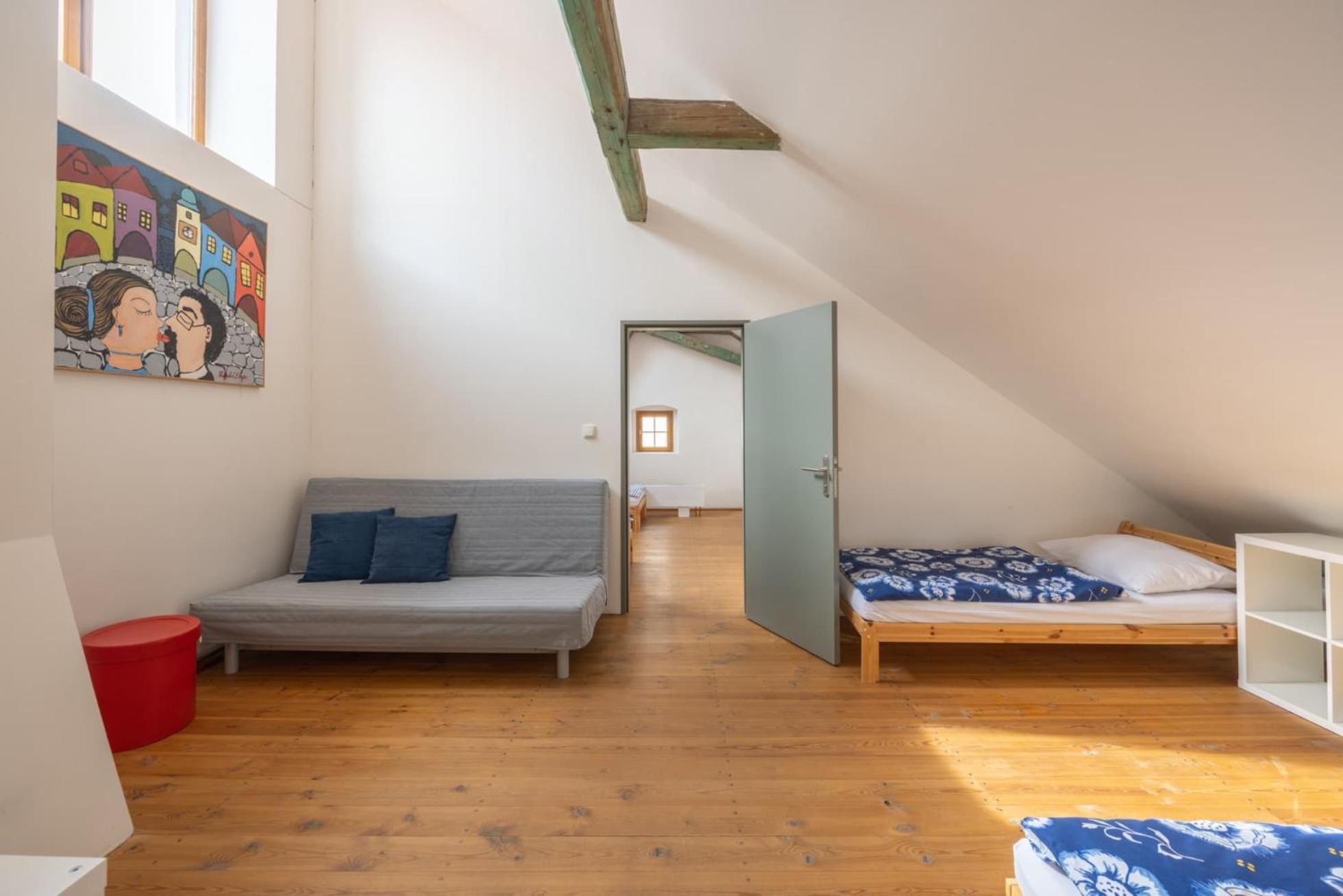 Zamecky Hostel Litomyšl Buitenkant foto