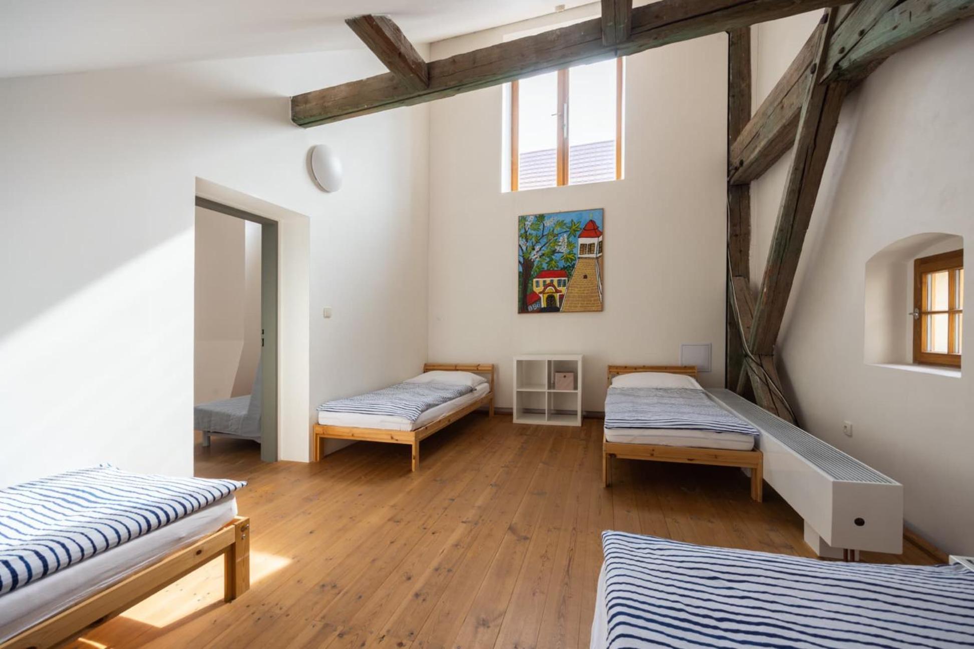 Zamecky Hostel Litomyšl Buitenkant foto